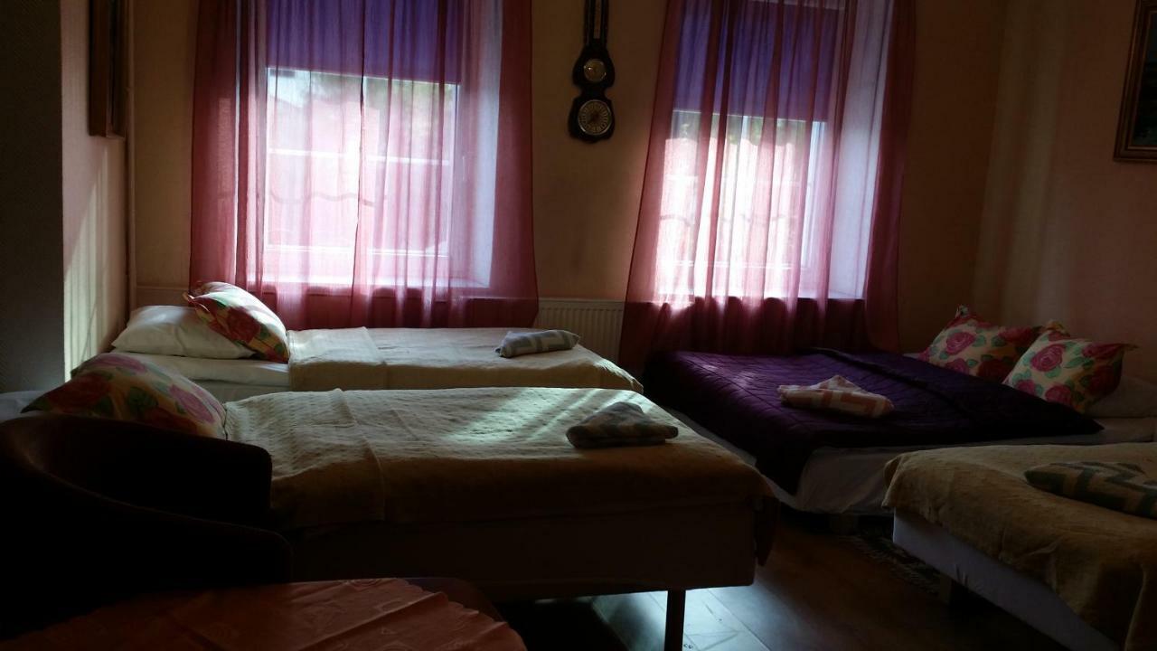 Gosciniec Ella Inn Lipniki Lipniki  Екстериор снимка